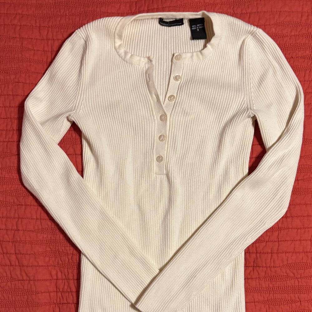Cream Ribbed Sweater